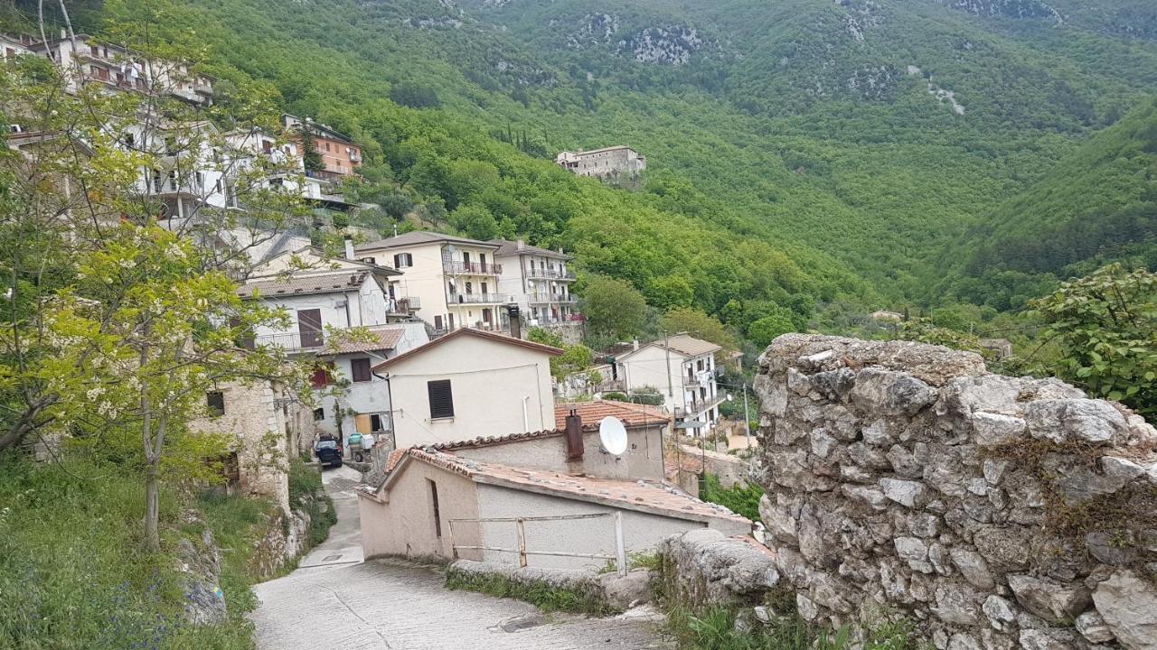 La Casetta Del Pellegrino Apartment Poggio Bustone Exterior photo
